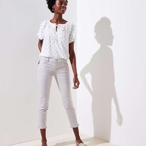 NWT LOFT Modern Frayed Skinny Crop Jeans